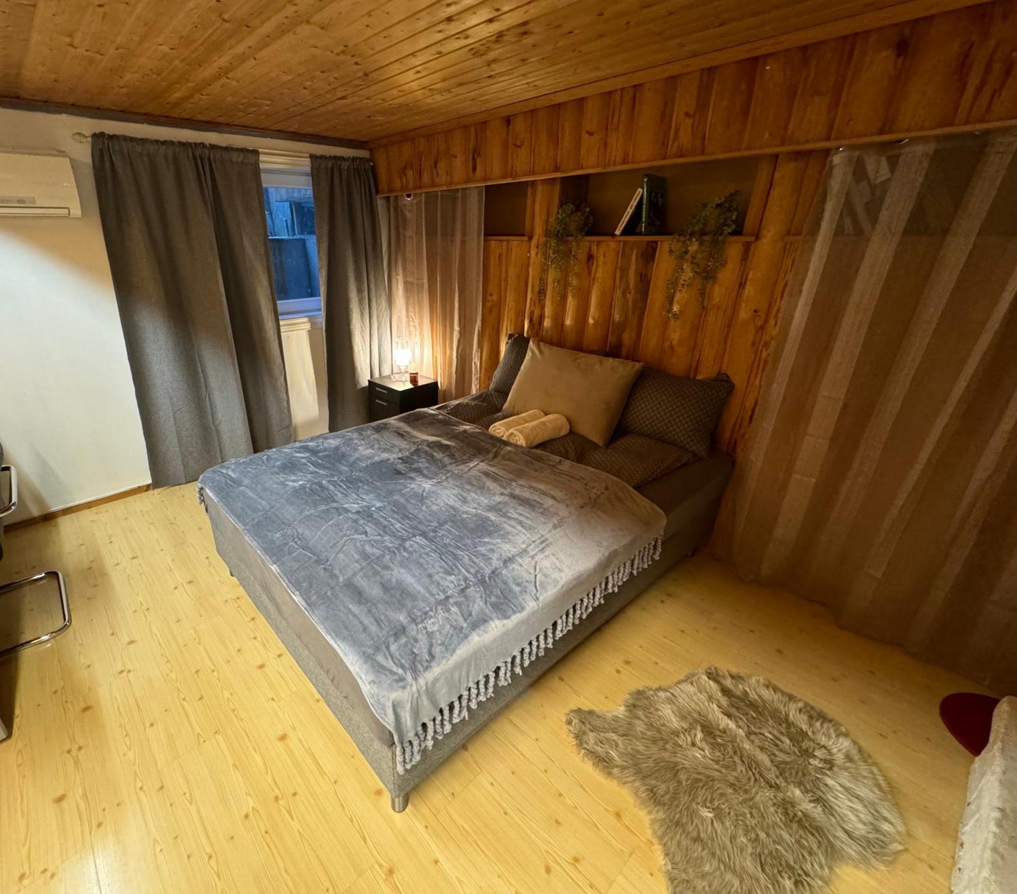 Just Like Home Bed & Spa ポールスグルン エクステリア 写真